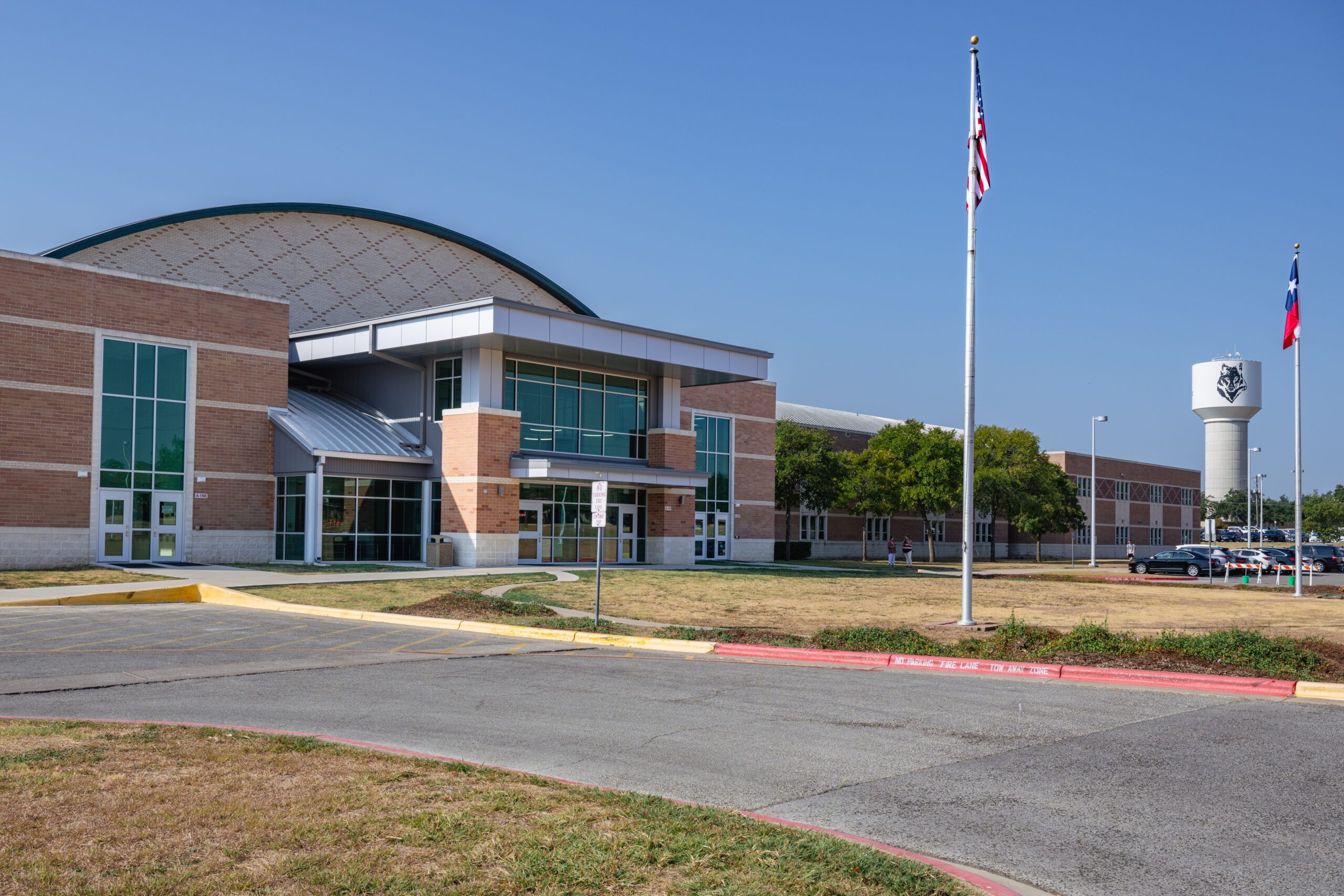 Cedar Park HS Exterior