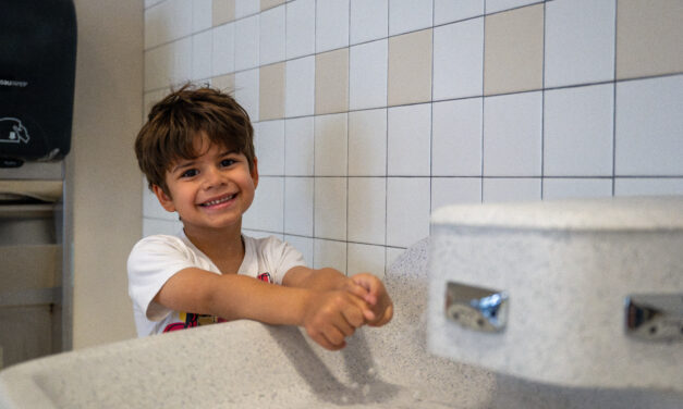 Bond: Student Sinks