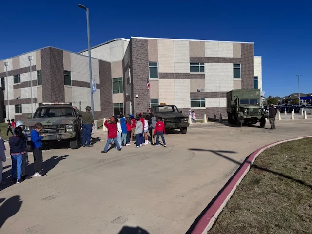 Honoring Our Heroes 🇺🇸
Big thanks to the Lone Star Military Vehicle Appreciation #lsmva for rolling up to @larkspur_lisd  and giving students a real-life look at military history — from Jeeps to troop carriers!

The Lightning loved seeing the vehicles, meeting veterans, and learning what service and sacrifice truly mean. To all who have served — and to the families who serve right alongside them — we thank you. ❤️💙

#veteransday #1lisd  #larkspurelementary #honoringourheroes