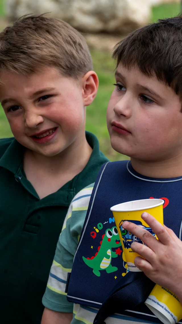 A story that shows the strength of the Leander ISD community in action. 💙 💛 

When Max, a kindergarten student at Rutledge Elementary School, and his father realized a student from another school was missing, they stepped in without hesitation. Their kind and compassionate response helped lead to the child's safe return home. 

We are so proud of Max for his bravery and care for others. Thank you to our law enforcement partners and neighbors who came out to look out for one of our own. 

#1LISD