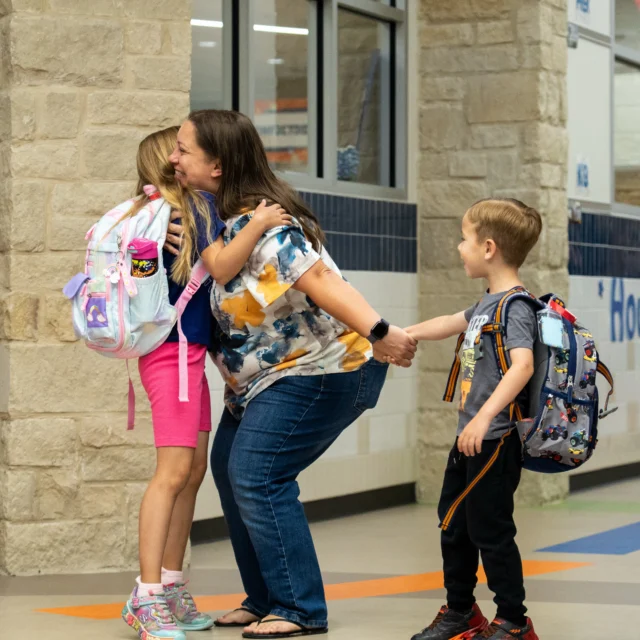 A hug. A wave. A smile. A warm welcome. 💙

The school day at @hisle_elem starts with small moments of connection.

On Fridays, that includes inviting families to walk their children to class, see their work and share a few minutes of the morning routine.

Sometimes, the small things make the biggest difference. 🏫✨